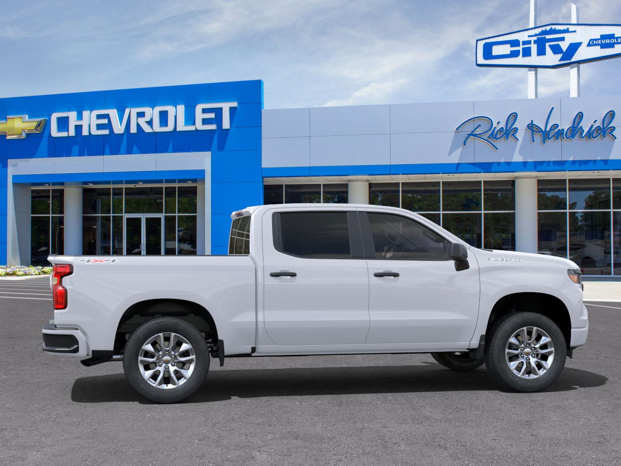 2025 Chevrolet Silverado 1500 Custom photo 19