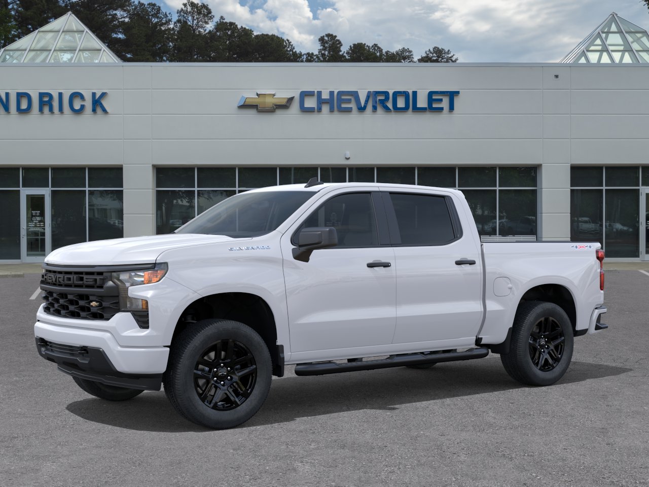 New 2026 Summit White Chevrolet Custom image 28