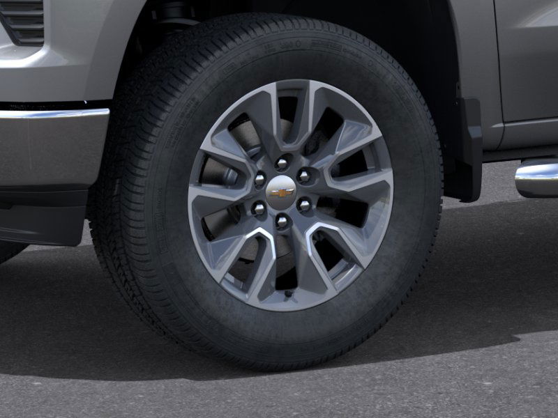 2026 Chevrolet Silverado LT photo 9