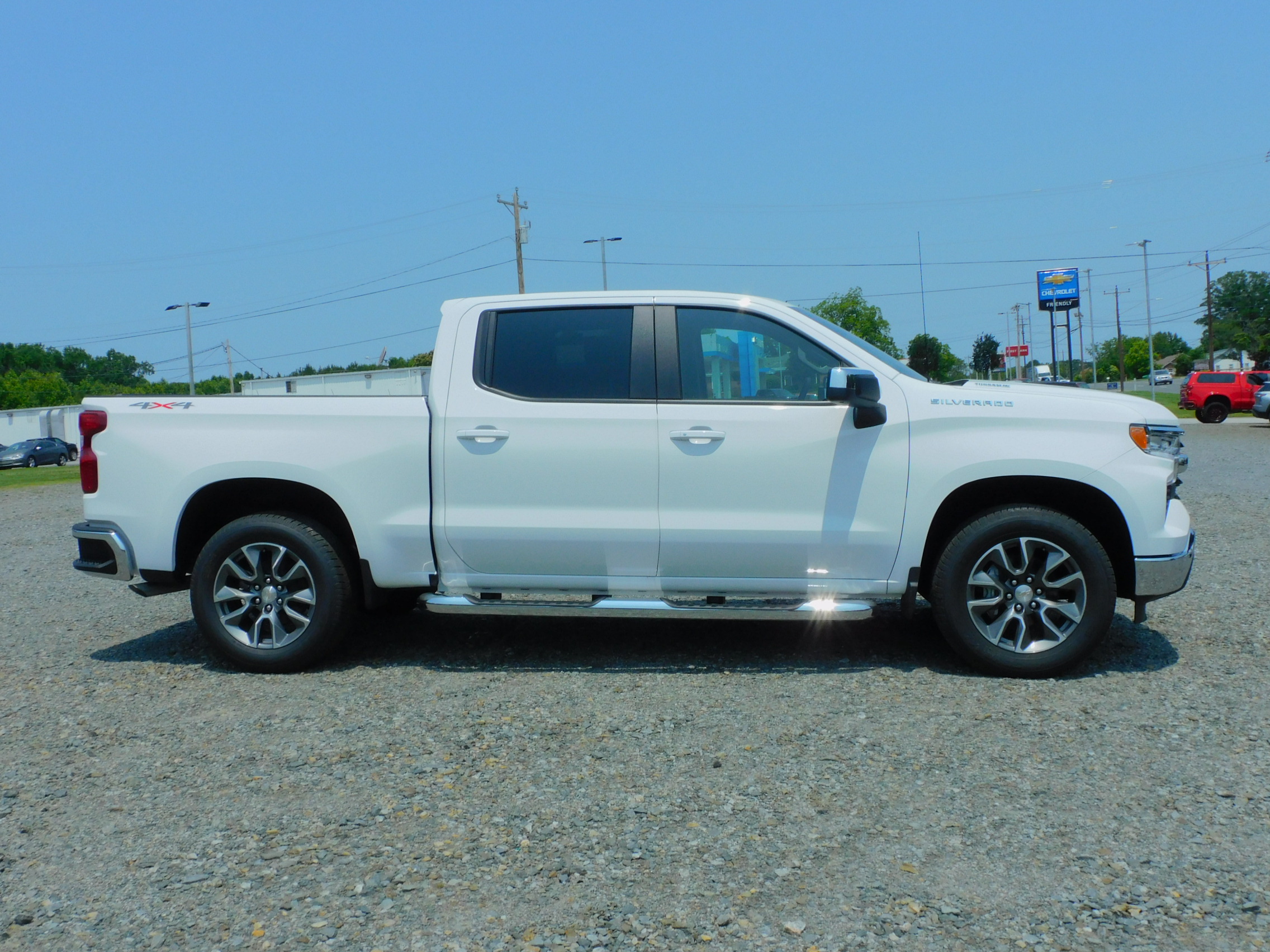 2025 Chevrolet Silverado 1500 LT photo 8