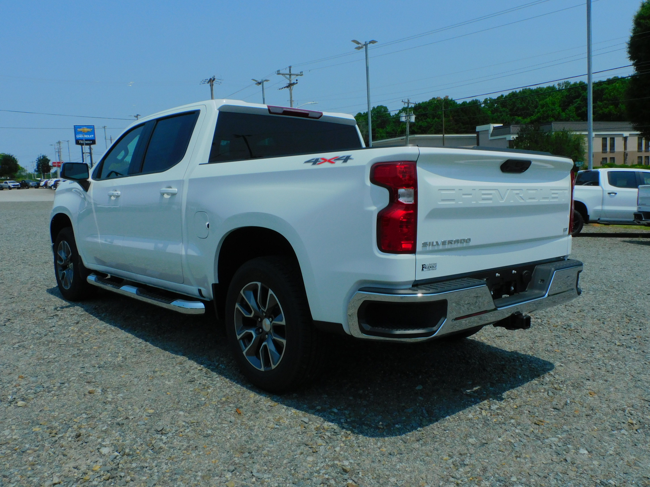 2025 Chevrolet Silverado 1500 LT photo 12