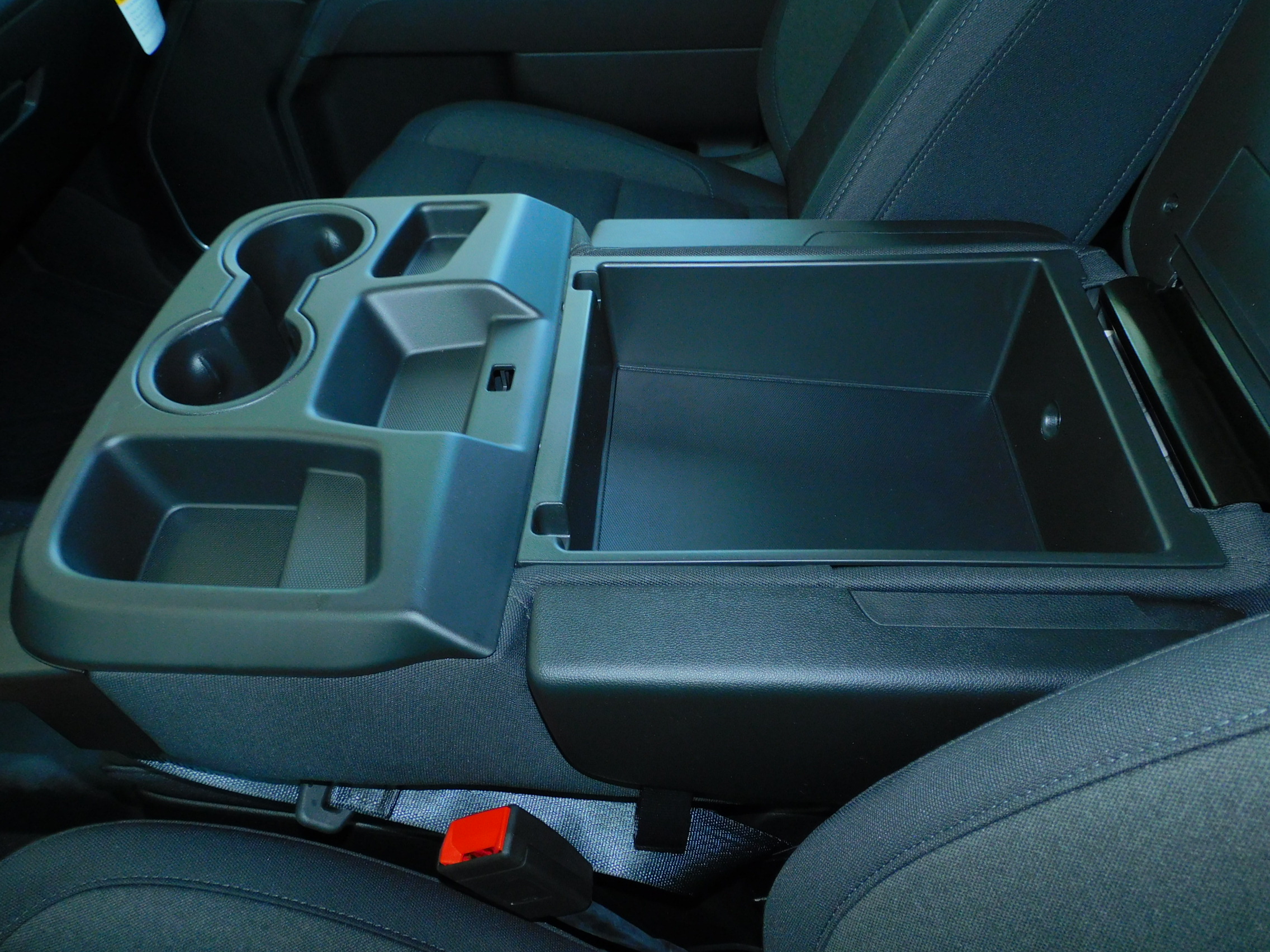 2025 Chevrolet Silverado 1500 LT photo 27