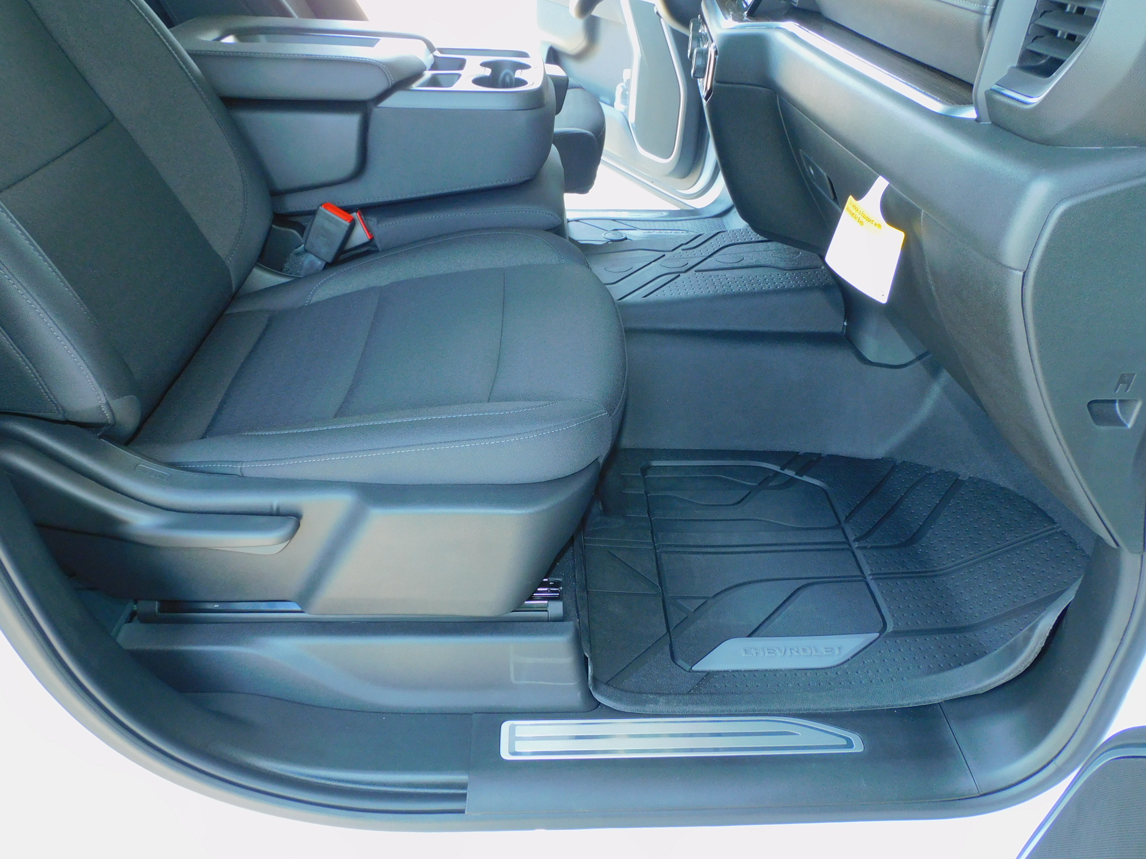 2025 Chevrolet Silverado 1500 LT photo 18
