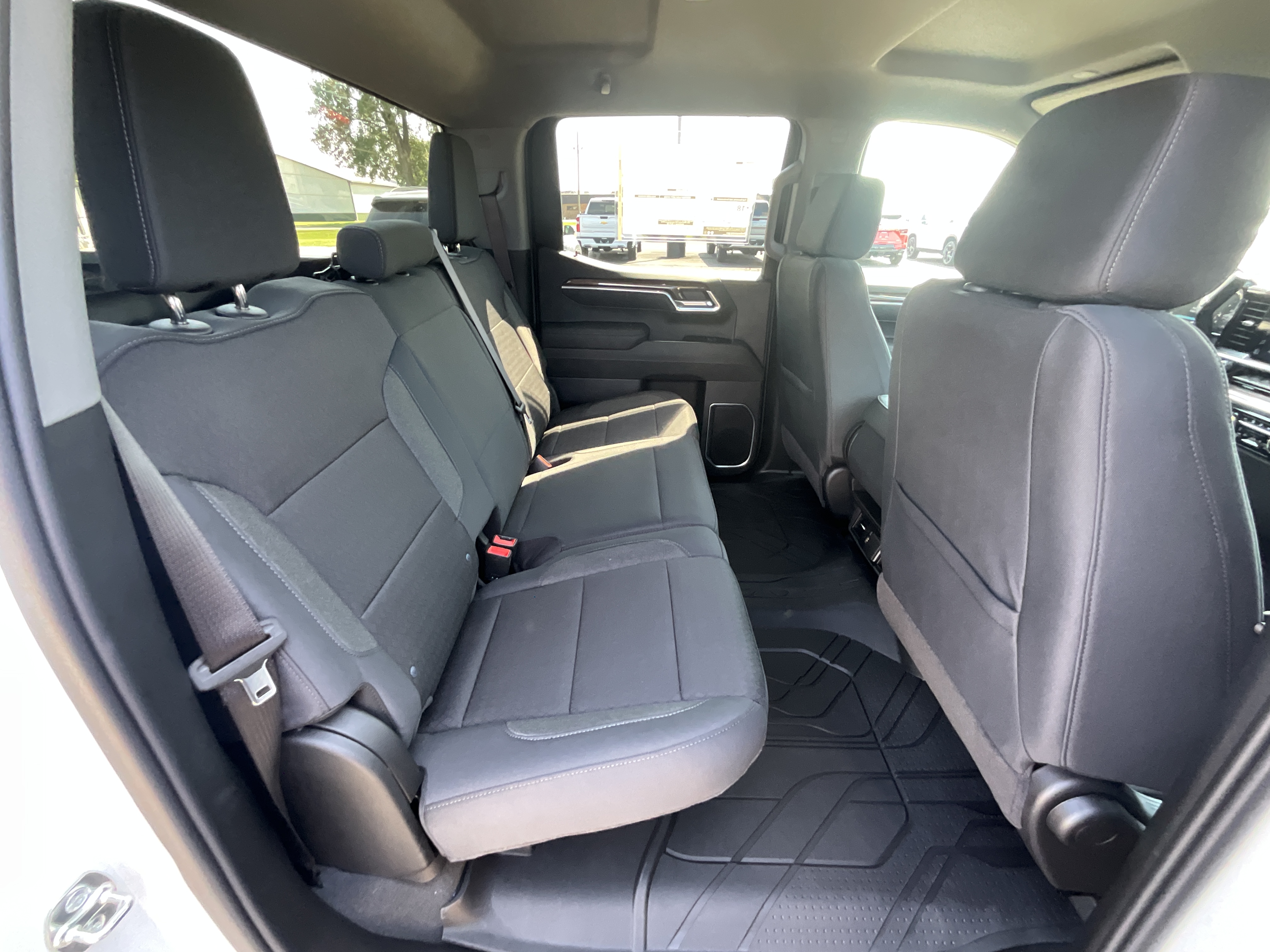 2026 Chevrolet Silverado 1500 LT - Photo 18