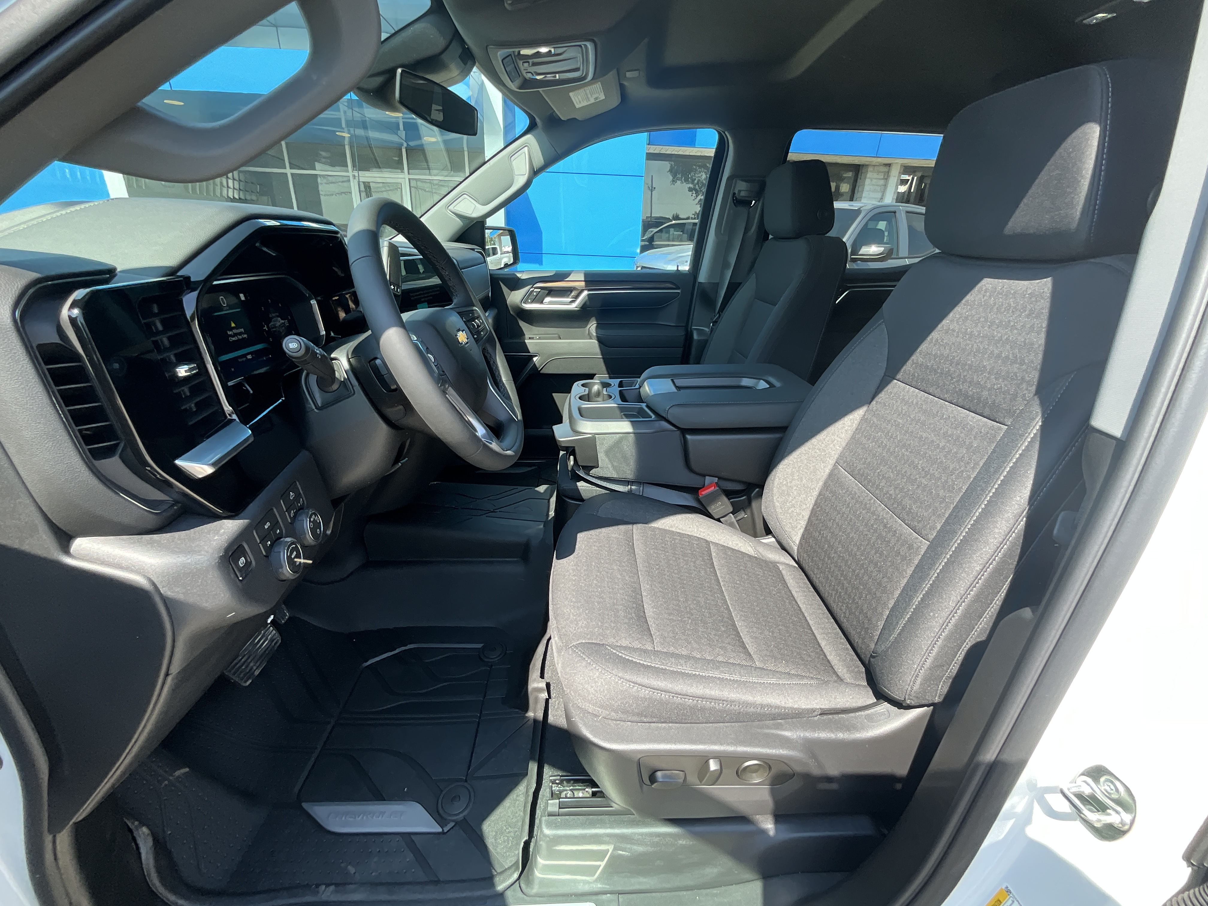 2026 Chevrolet Silverado 1500 LT - Photo 7