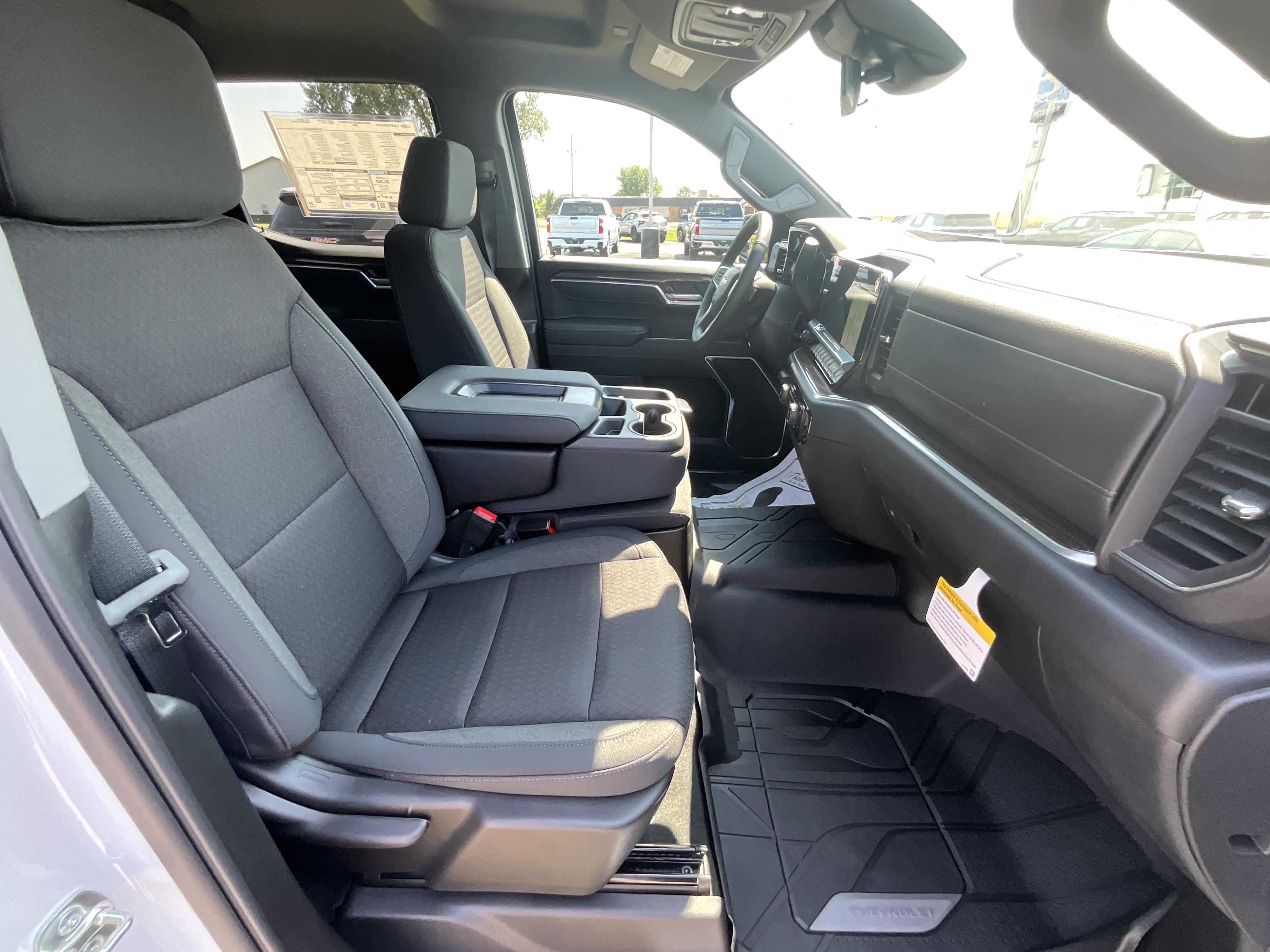 2026 Chevrolet Silverado 1500 LT - Photo 21