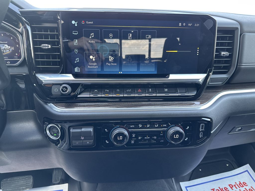 2025 Chevrolet Silverado 1500 LT photo 12