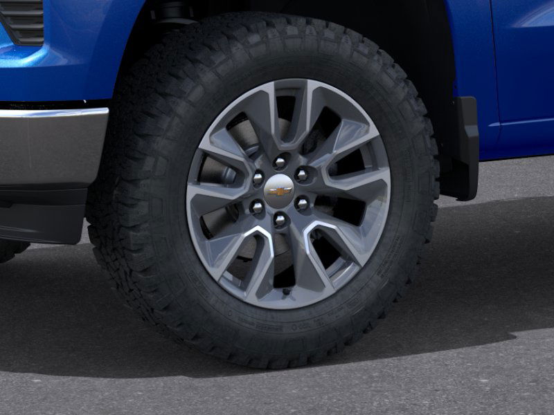 2026 Chevrolet Silverado photo 8