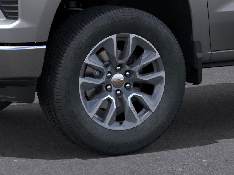 Used 2026 Sterling Gray Metallic Chevrolet LT (2FL) image 9