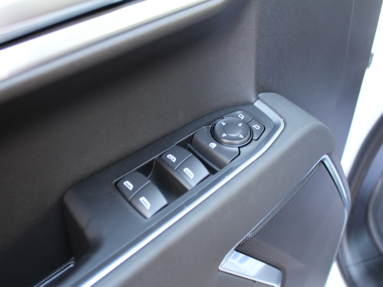 2026 Chevrolet Silverado 1500 RST - Photo 11