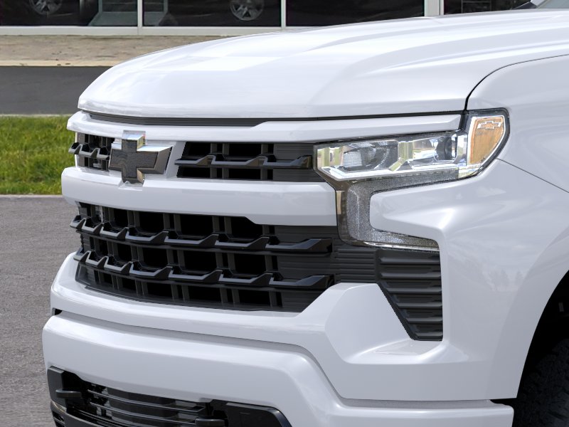 New 2026 Summit White Chevrolet RST image 13
