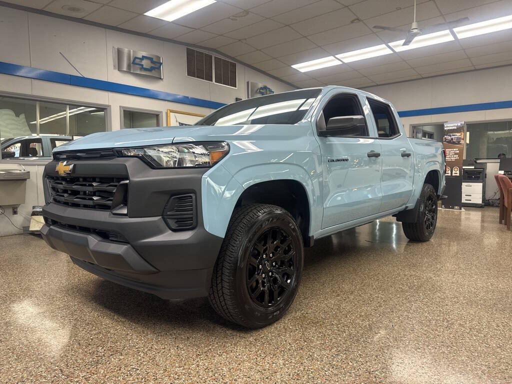 2026 Chevrolet Colorado Work Truck photo 3