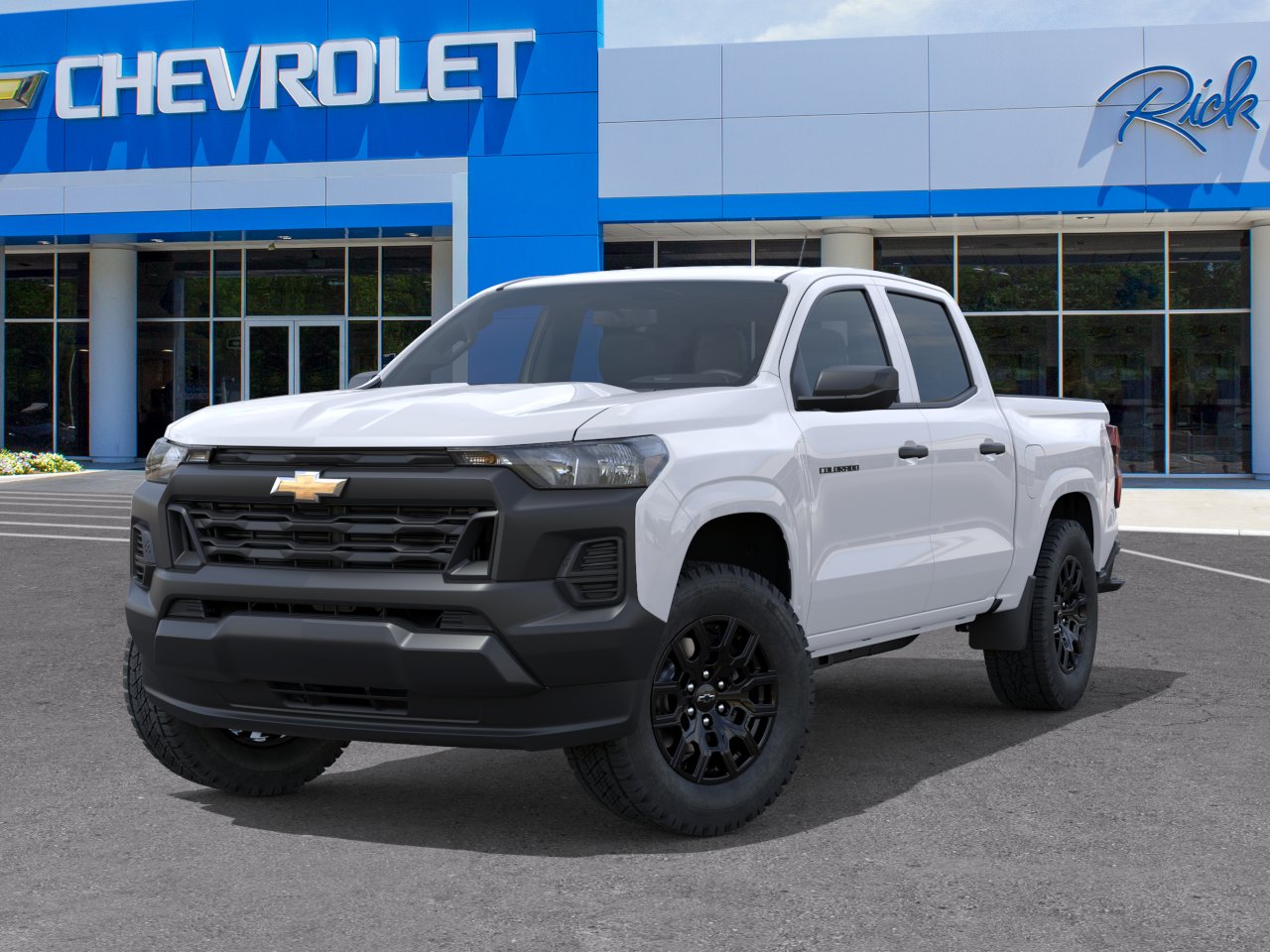 New 2026 Summit White Chevrolet WT image 33