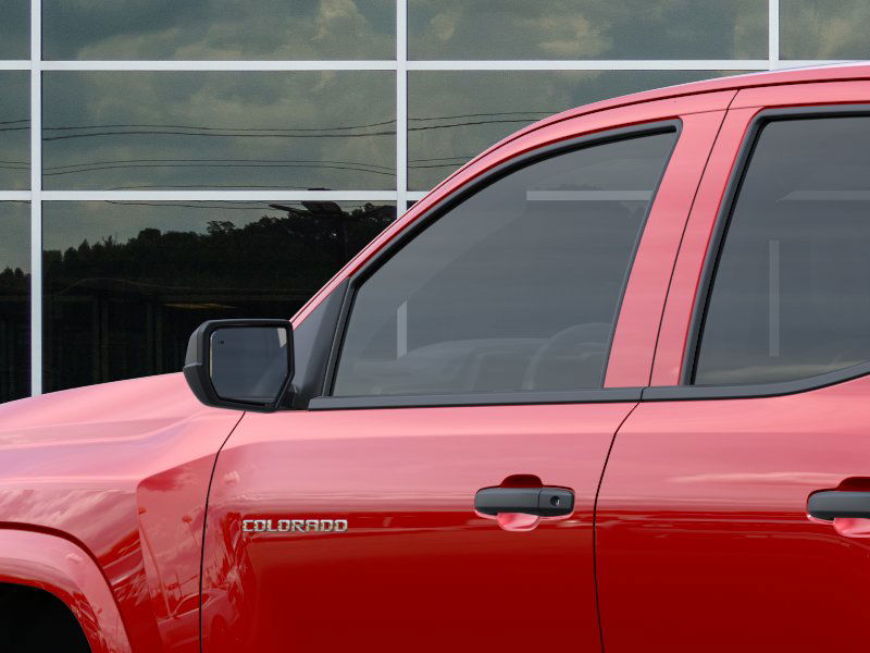 2025 Chevrolet Colorado LT photo 11