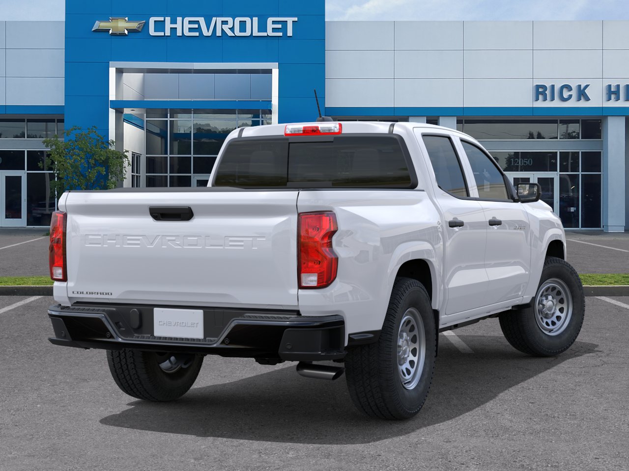 New 2026 Summit White Chevrolet WT image 30