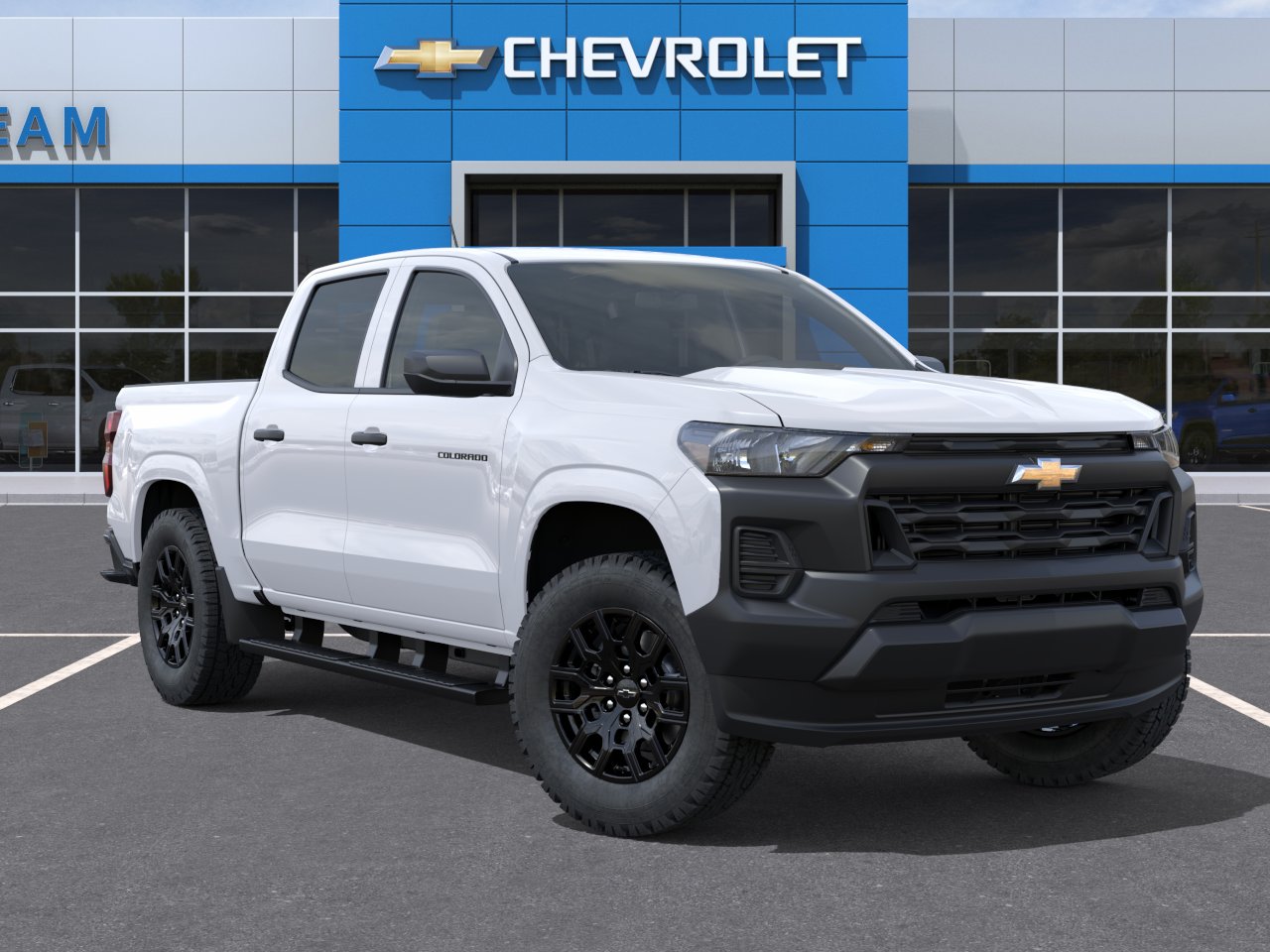 New 2026 Summit White Chevrolet WT image 31
