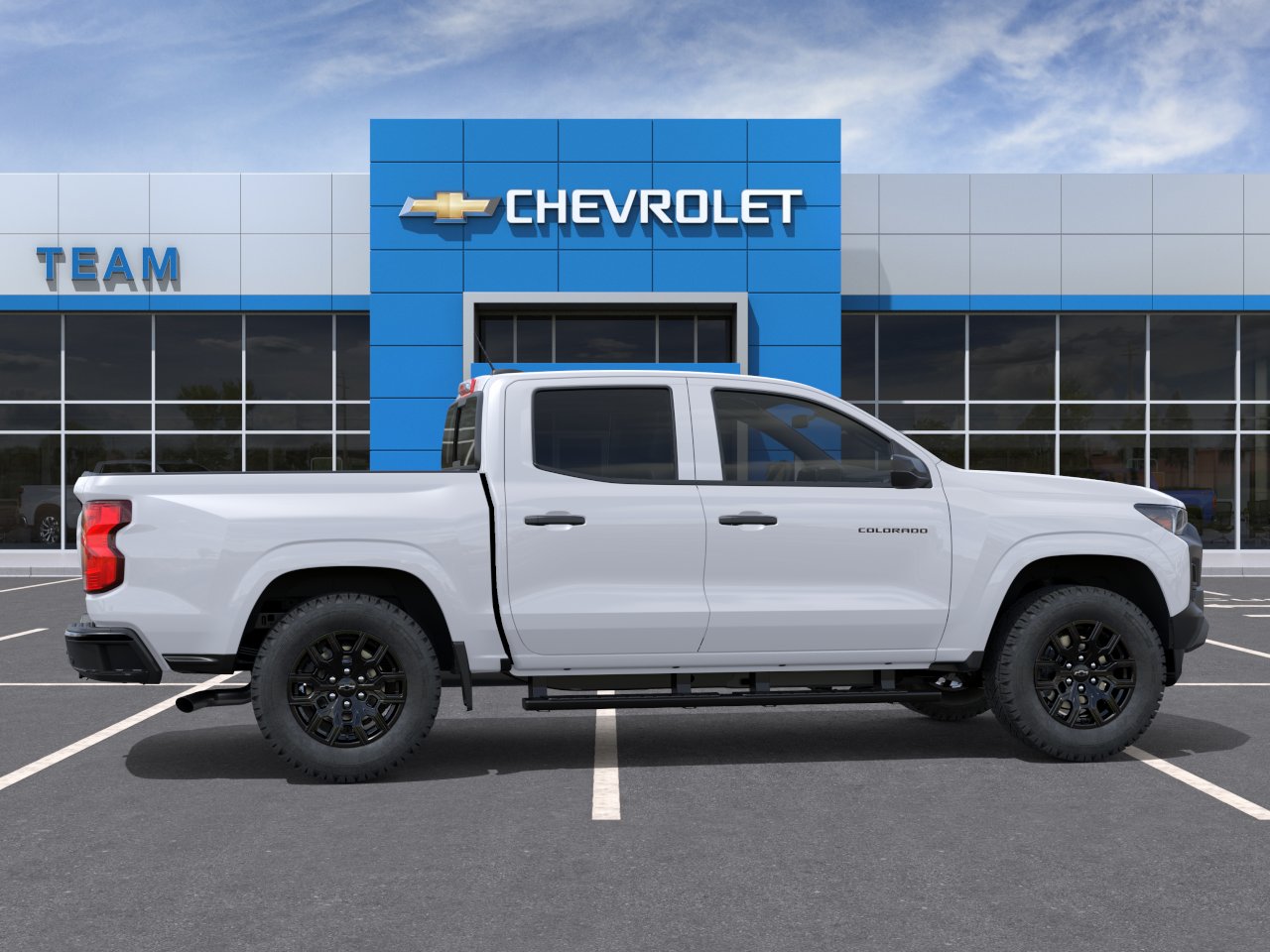 New 2026 Summit White Chevrolet WT image 29