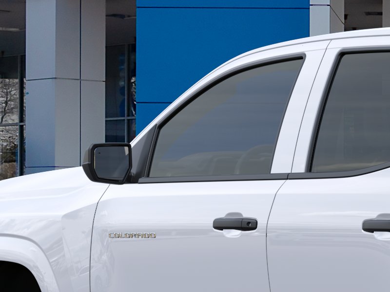 New 2026 Summit White Chevrolet WT image 37