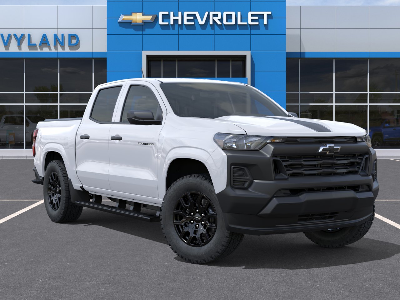 New 2026 Summit White Chevrolet WT image 31