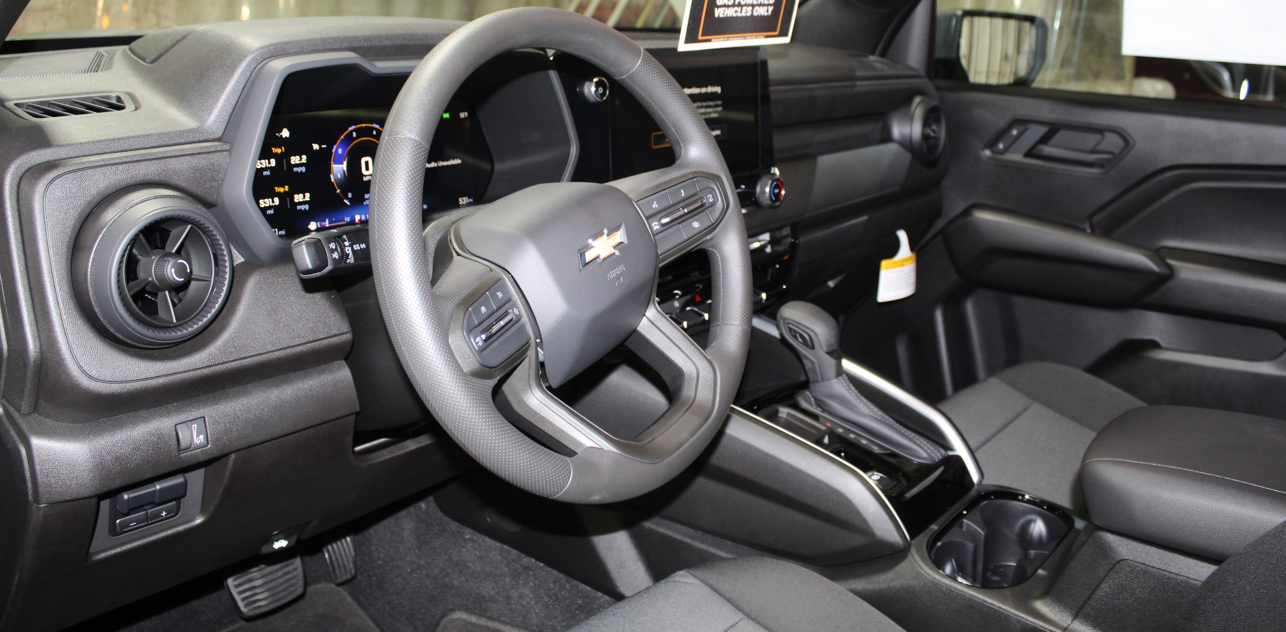 2026 Chevrolet Colorado Work Truck photo 4