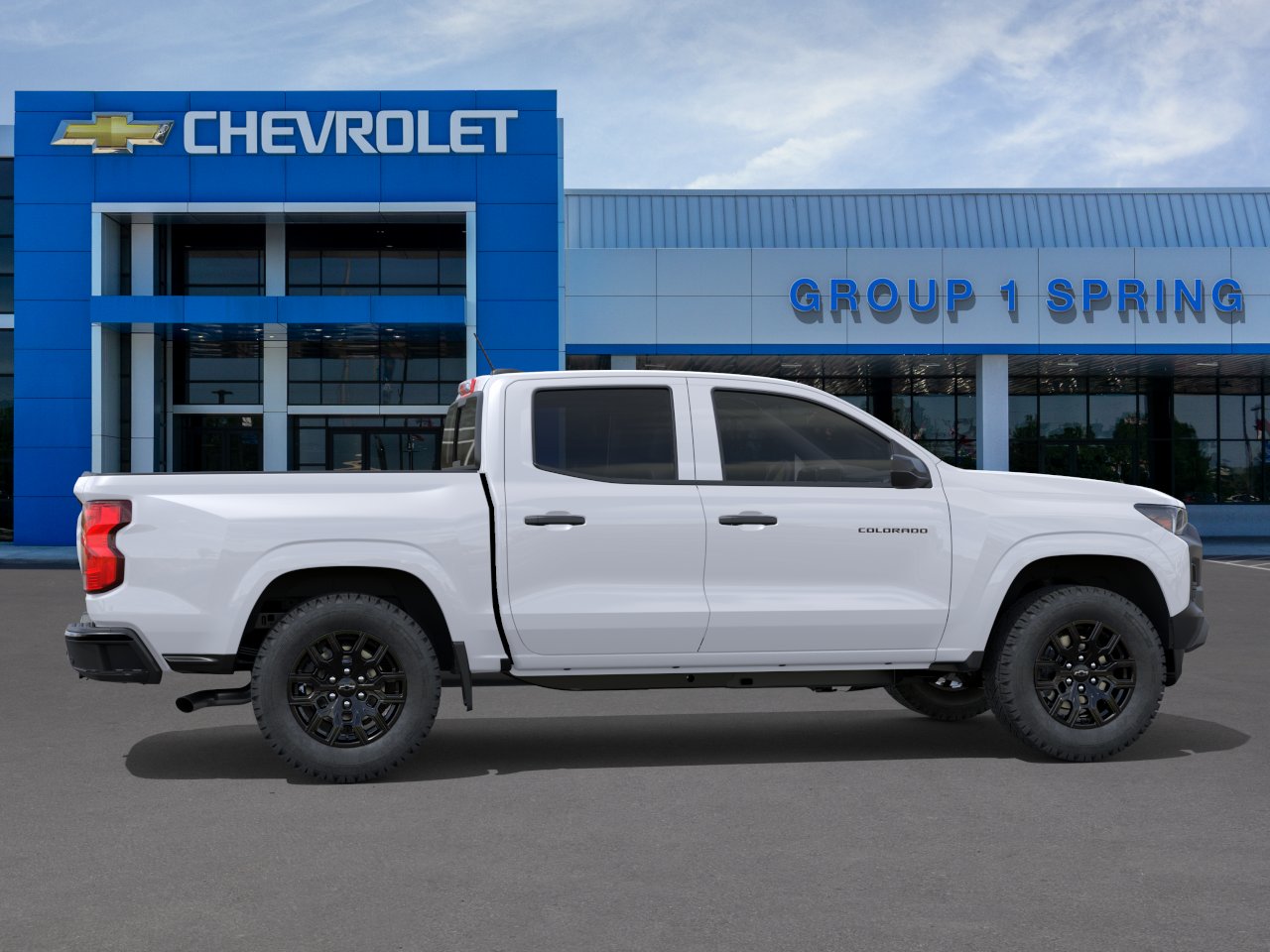 New 2026 Summit White Chevrolet WT image 28