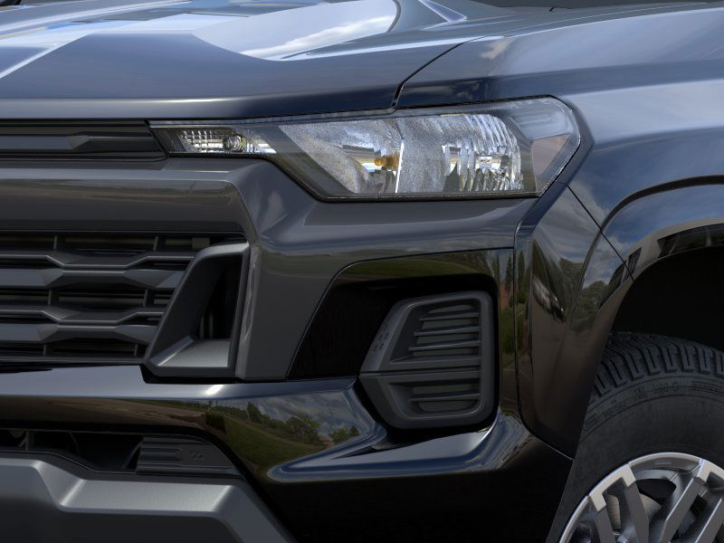 2025 Chevrolet Colorado Work Truck LT photo 9