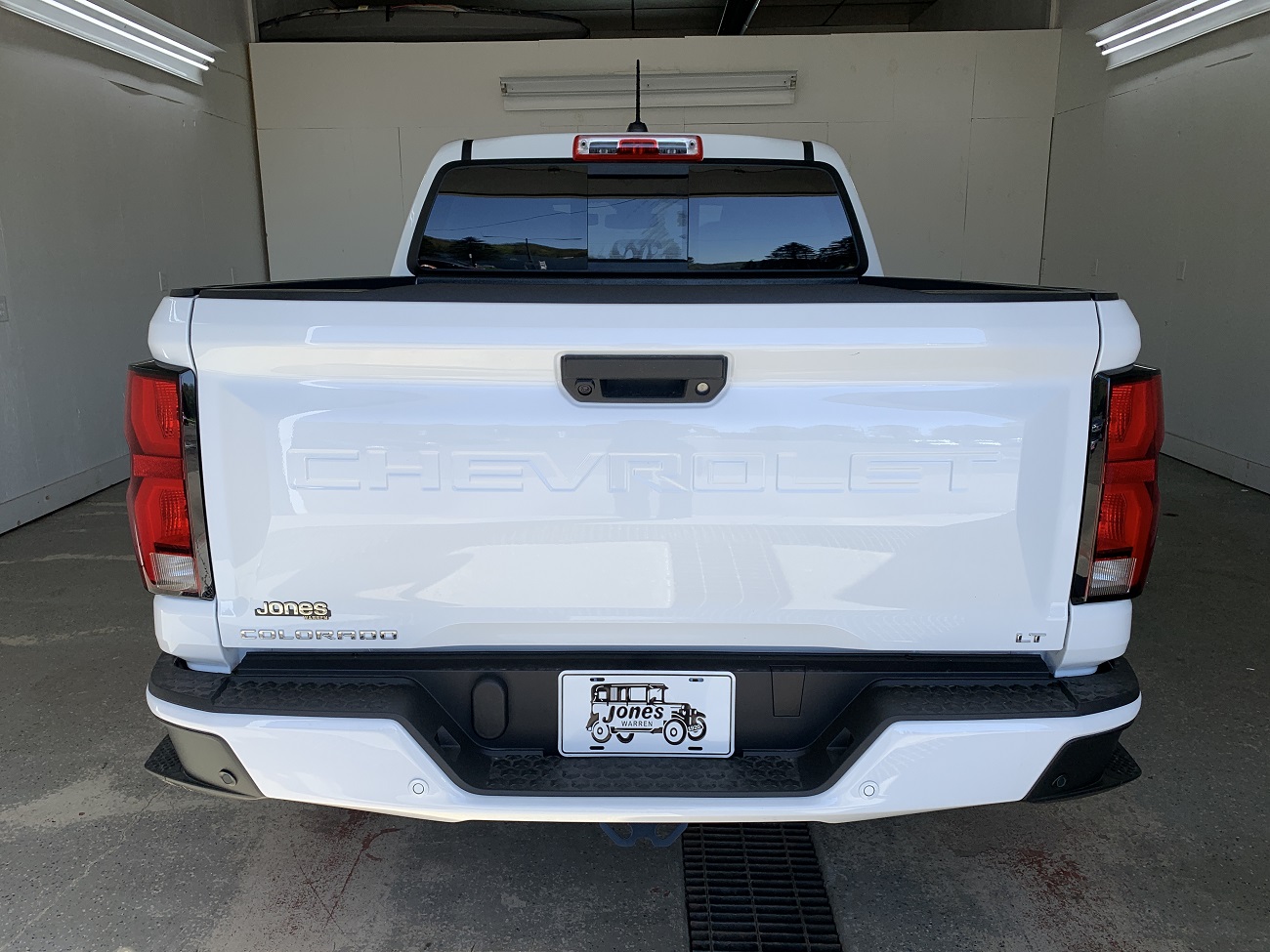 2024 Chevrolet Colorado LT photo 5