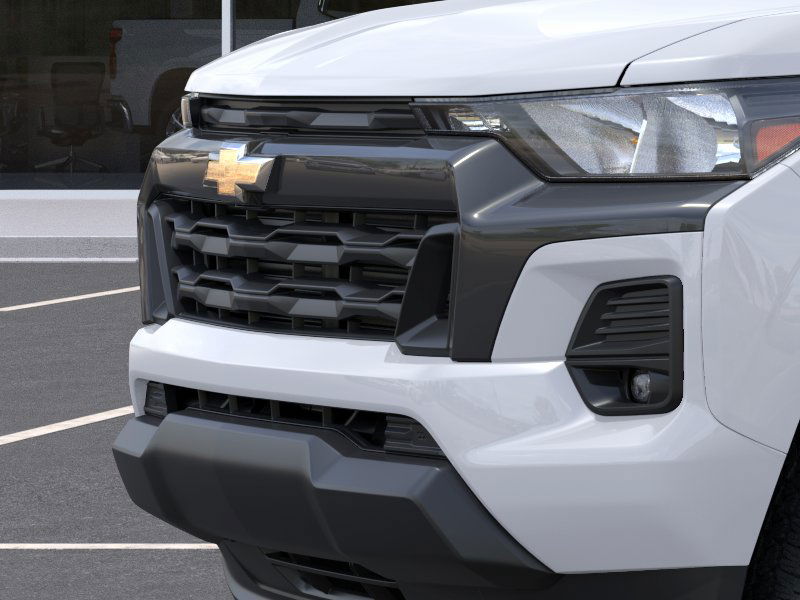 2024 Chevrolet Colorado LT - Photo 13