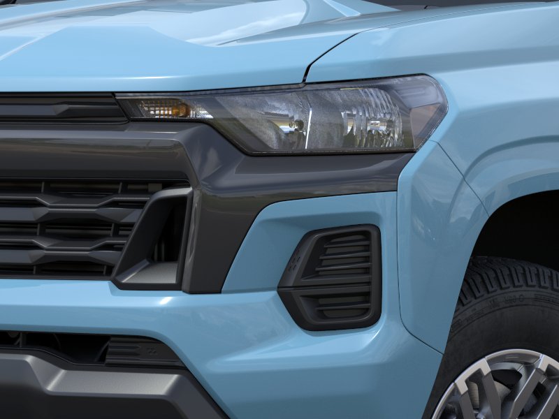 New 2026 Snowdrift Metallic Chevrolet LT image 34