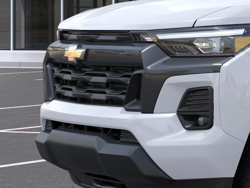 New 2026 Summit White Chevrolet LT image 37