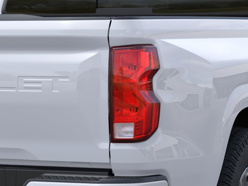 New 2026 Summit White Chevrolet LT image 41