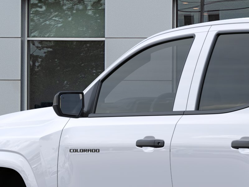 New 2026 Summit White Chevrolet WT image 36