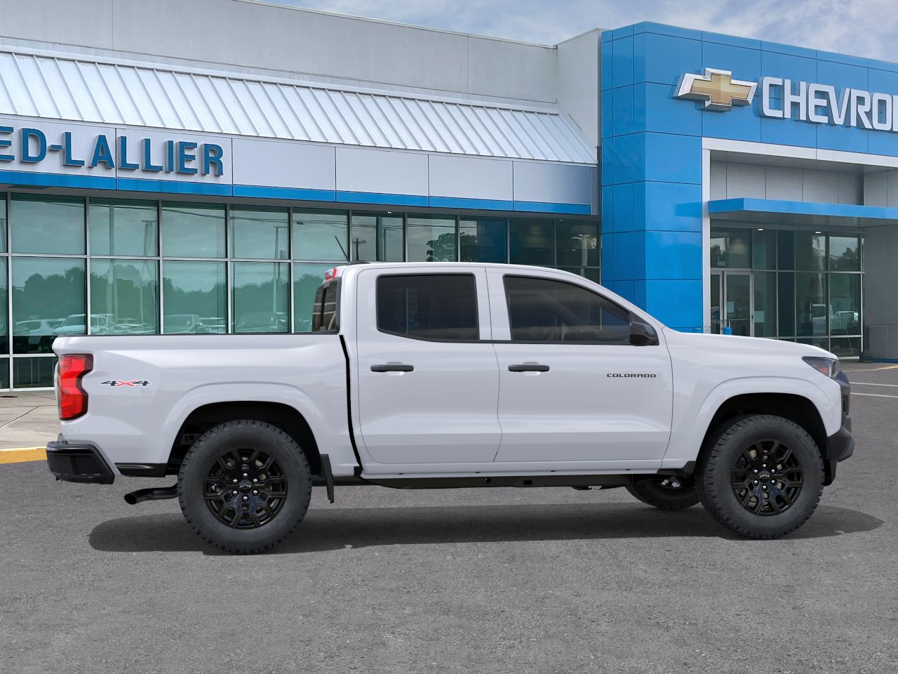 New 2026 Summit White Chevrolet WT image 30