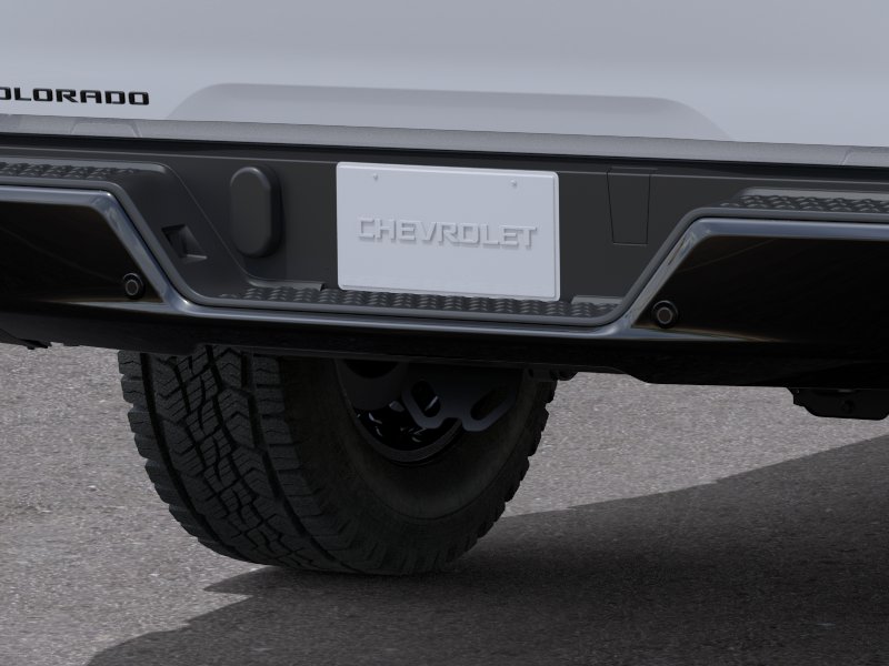 New 2026 Summit White Chevrolet WT image 14