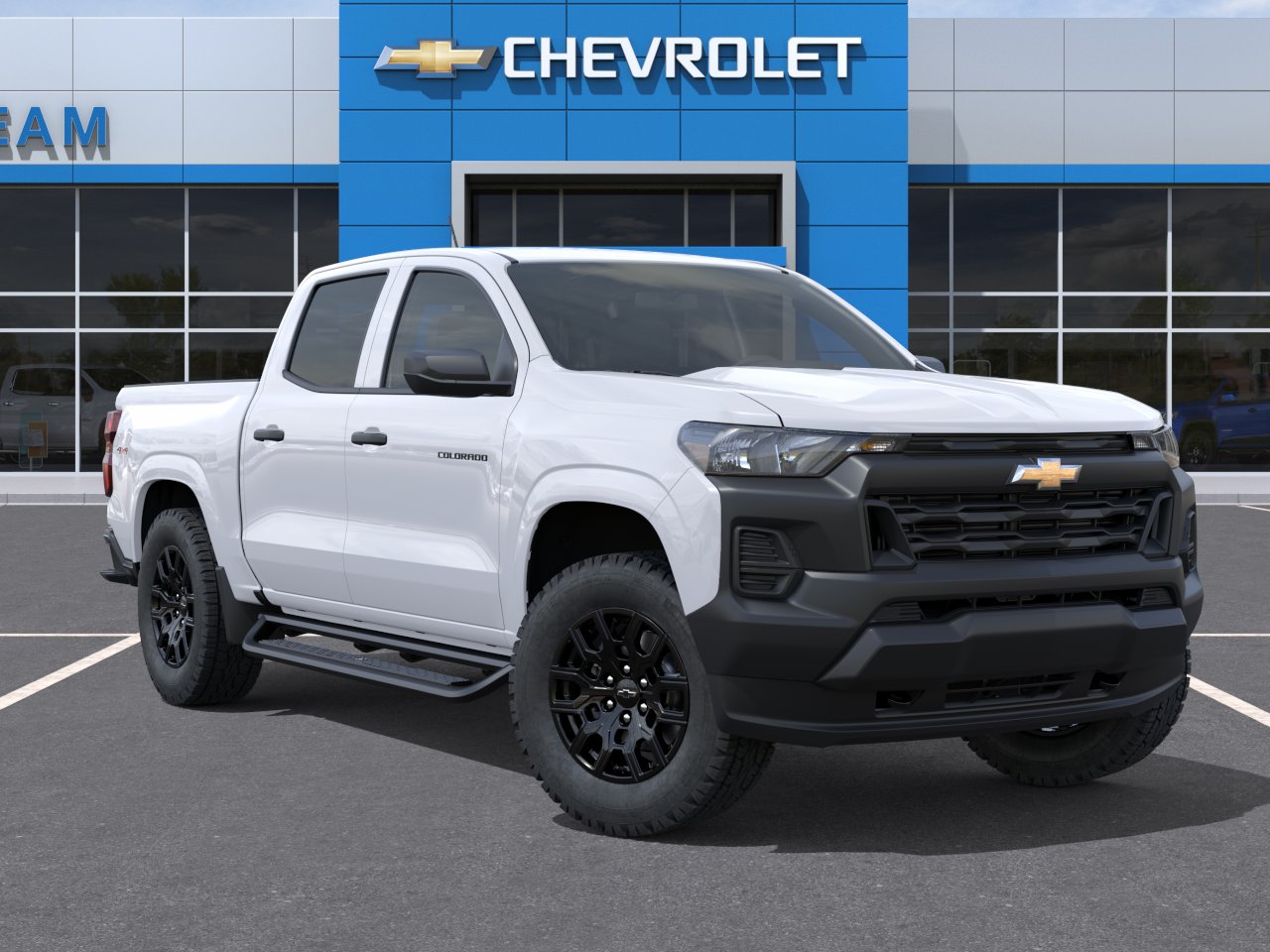 New 2026 Summit White Chevrolet WT image 31