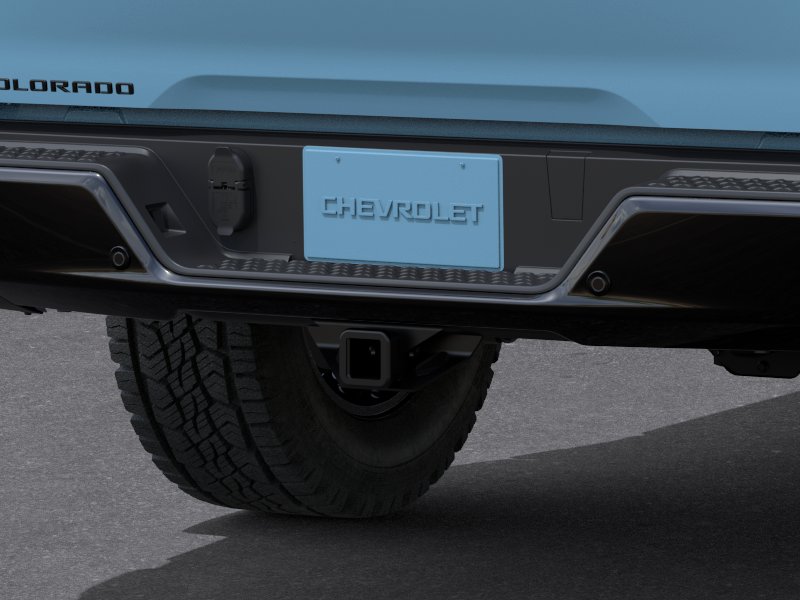 New 2026 Snowdrift Metallic Chevrolet WT image 32