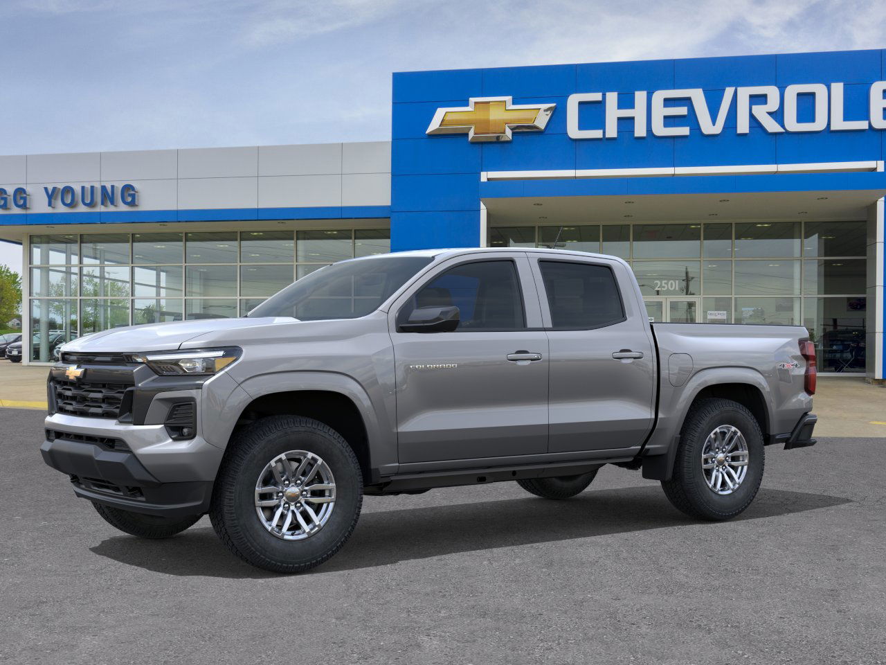2025 Chevrolet Colorado Work Truck LT photo 3