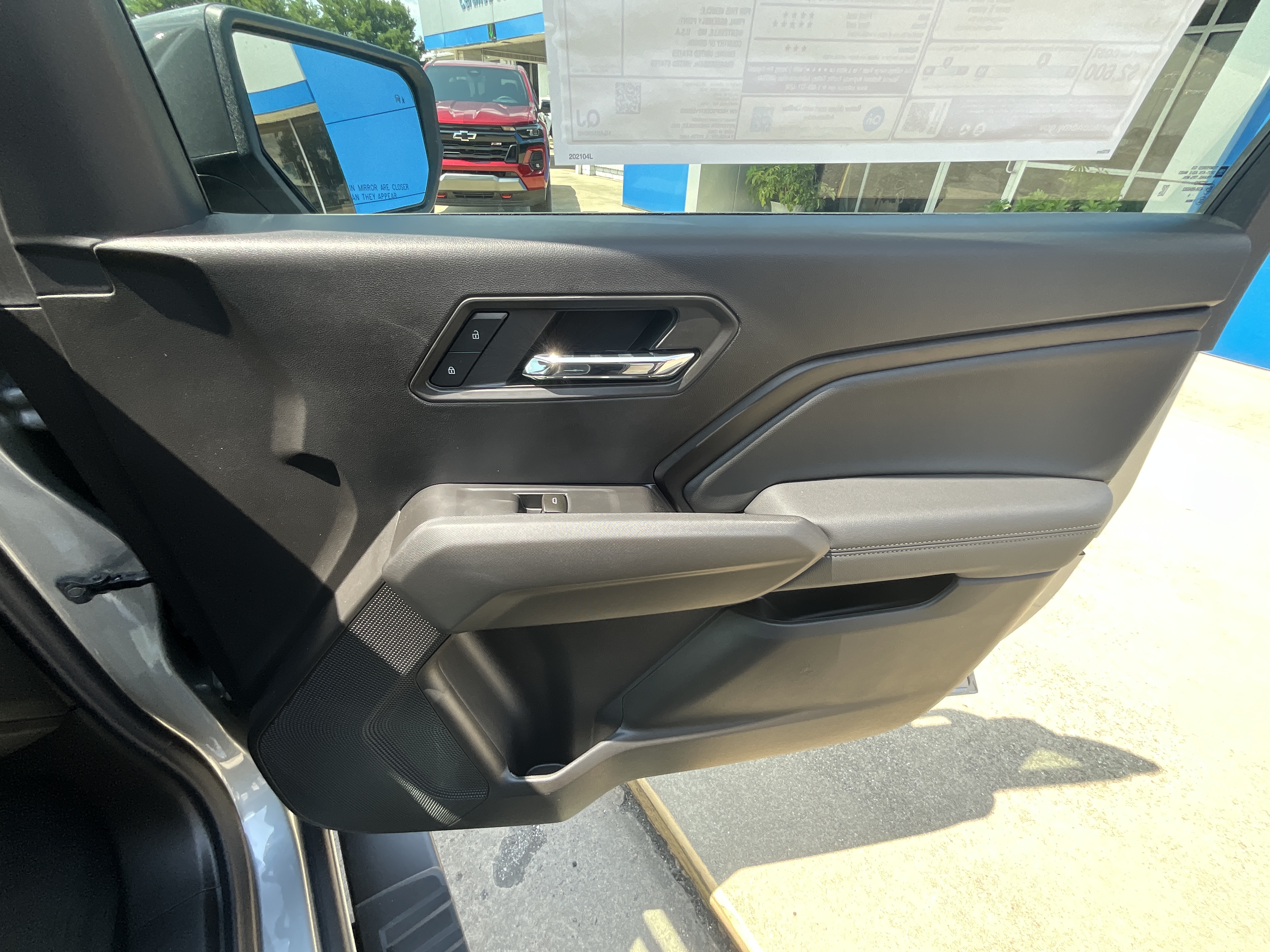 2026 Chevrolet Colorado LT - Photo 22
