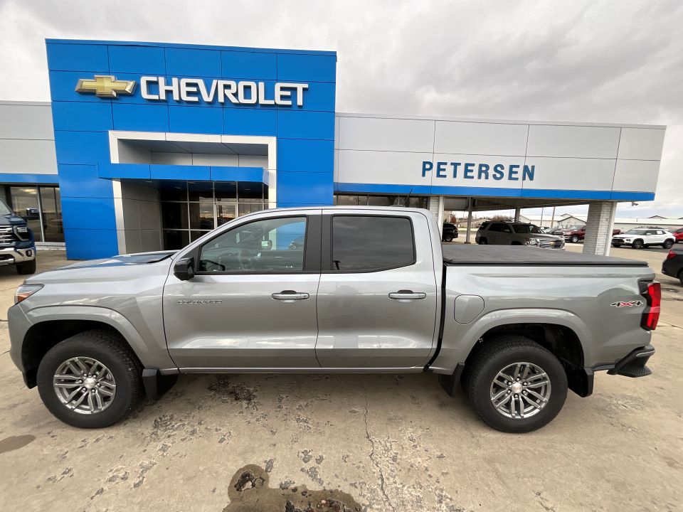 Used 2023 Chevrolet Colorado LT with VIN 1GCPTCEK3P1177924 for sale in Fairbury, IL