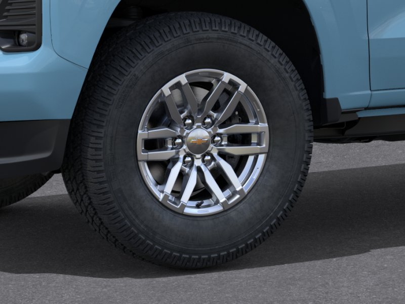 New 2026 Snowdrift Metallic Chevrolet LT image 39
