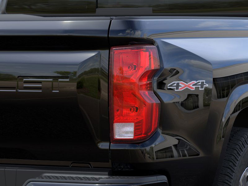 2025 Chevrolet Colorado LT - Photo 35