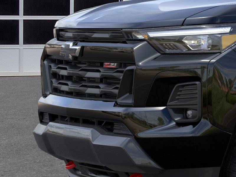 New 2026 Black Chevrolet Z71 image 39