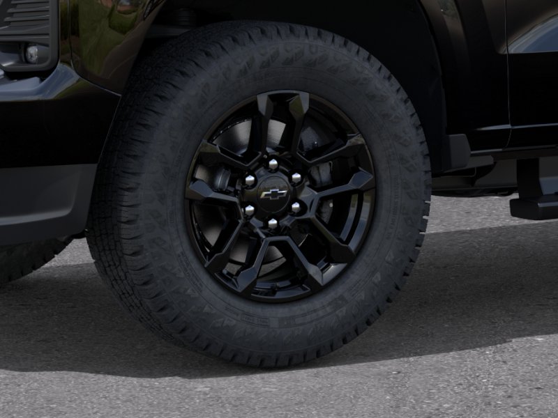 New 2026 Black Chevrolet Z71 image 33