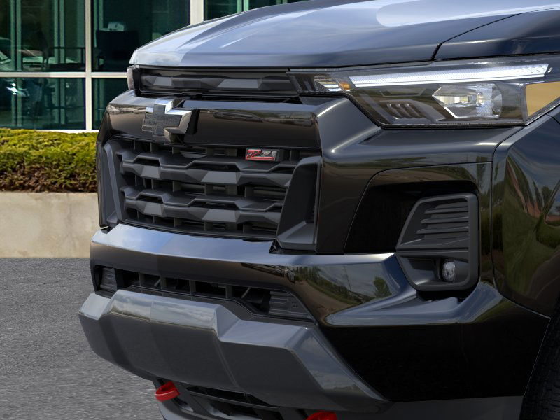 2026 Chevrolet Colorado Z71 photo 13