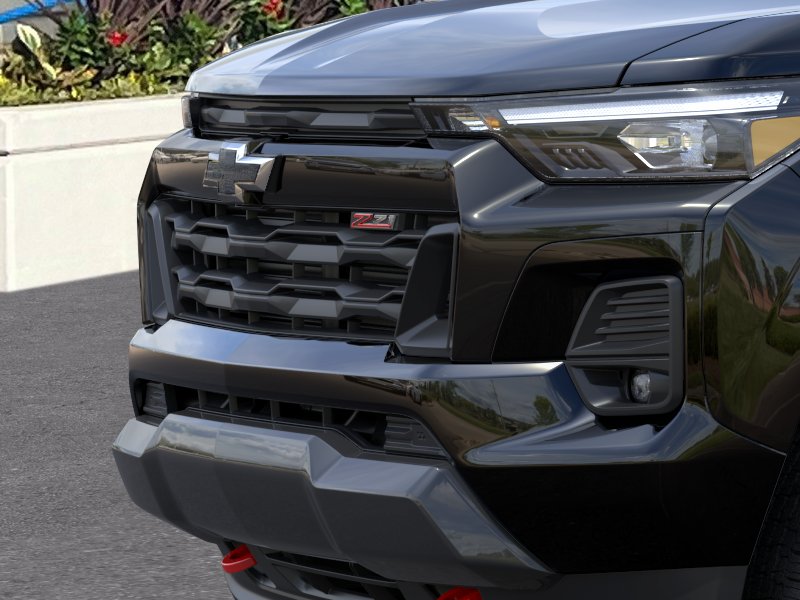 New 2026 Black Chevrolet Z71 image 13