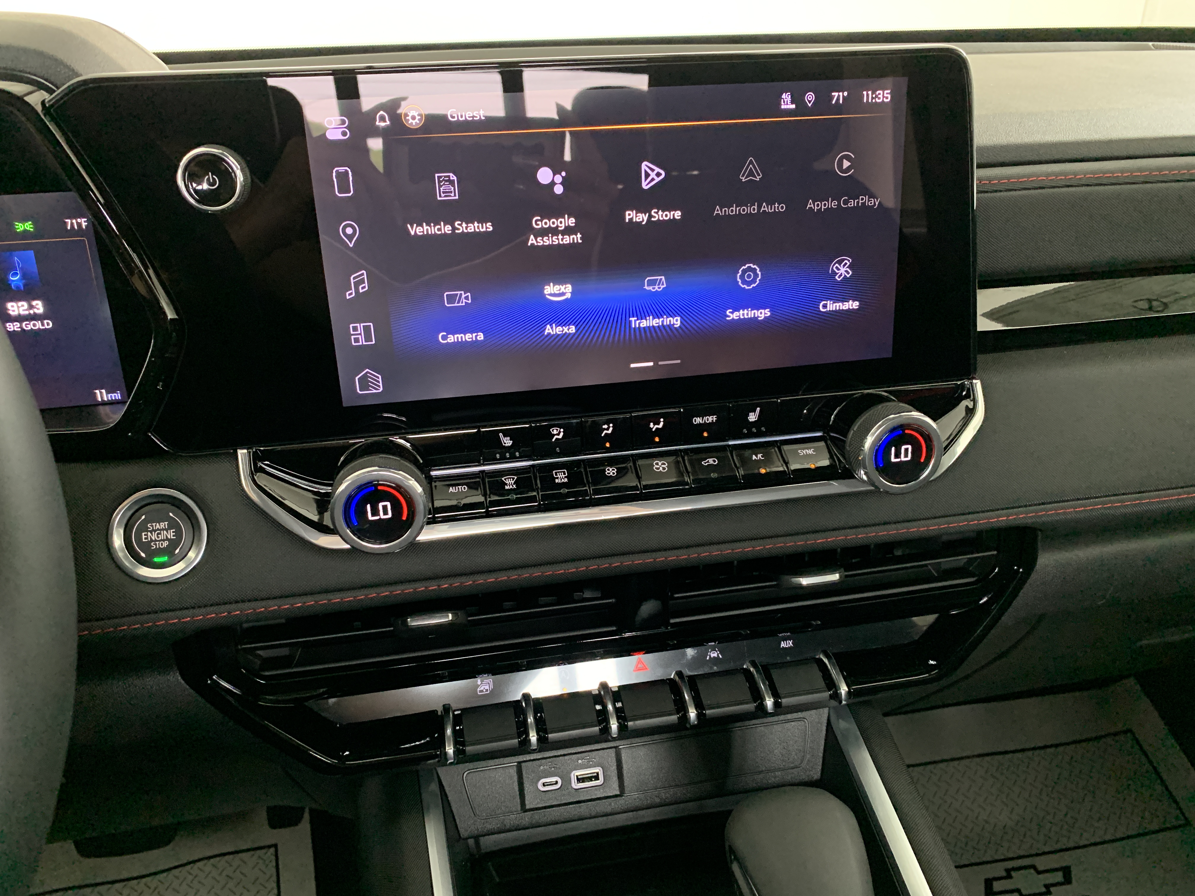 2025 Chevrolet Colorado Z71 - Photo 26