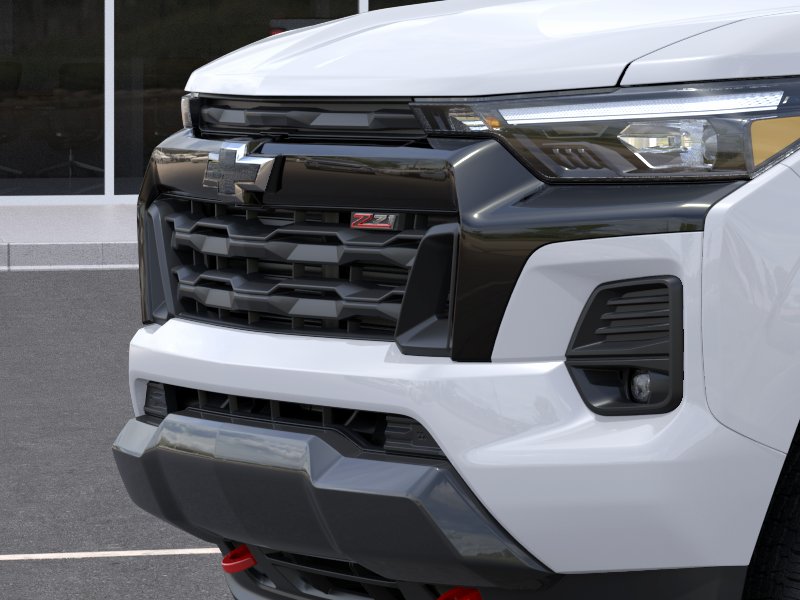 New 2026 Summit White Chevrolet Z71 image 13