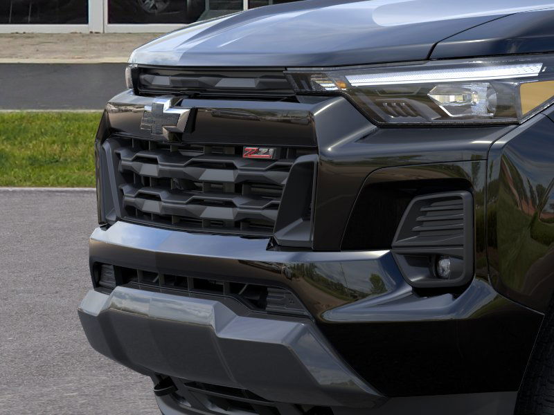 2025 Chevrolet Colorado Z71 photo 13
