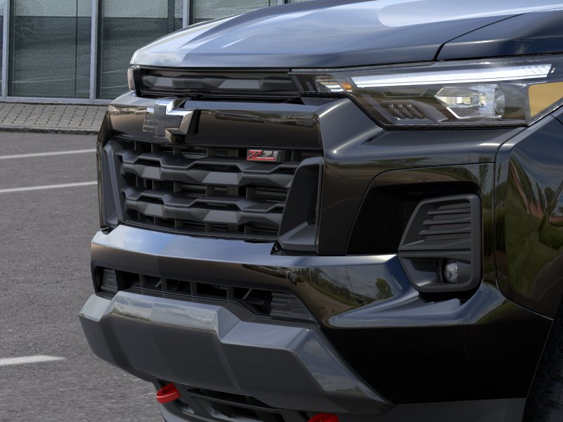 New 2026 Black Chevrolet Z71 image 38
