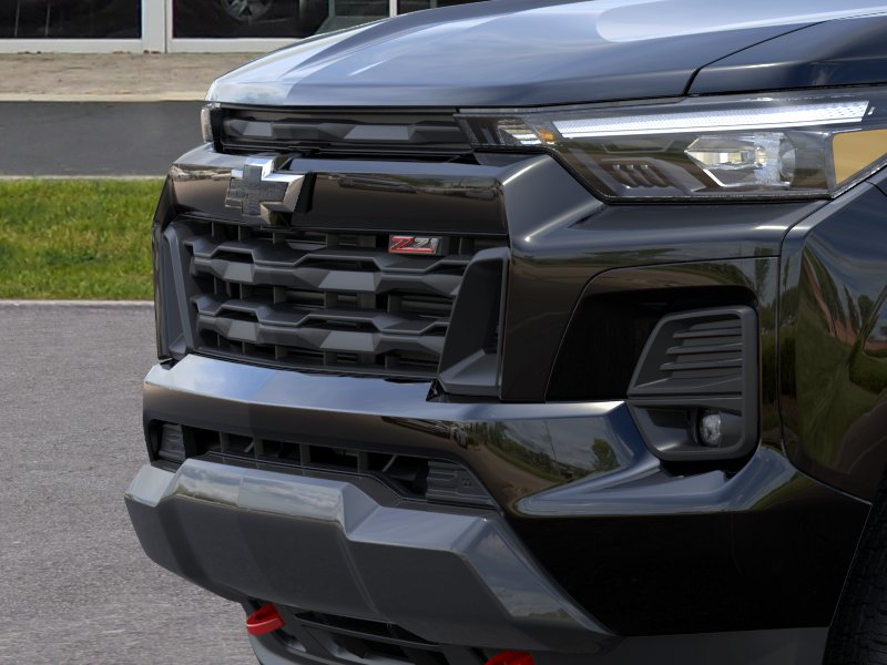 New 2026 Black Chevrolet Z71 image 13